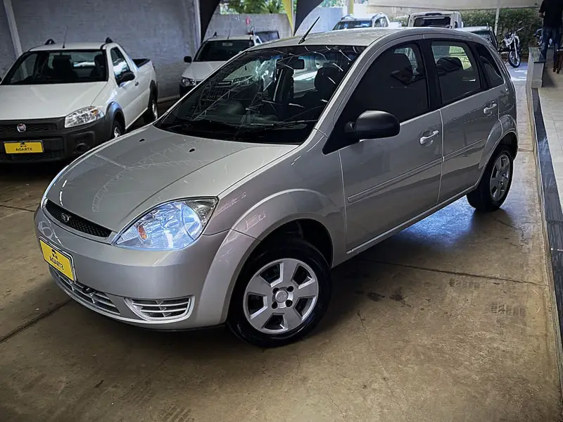 Ford Fiesta Sedan 1.6 (Flex)