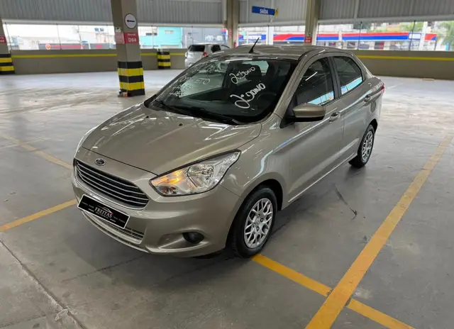Carro Ford Ka Sedan 2018 SE Plus 1.5 16v (Flex)