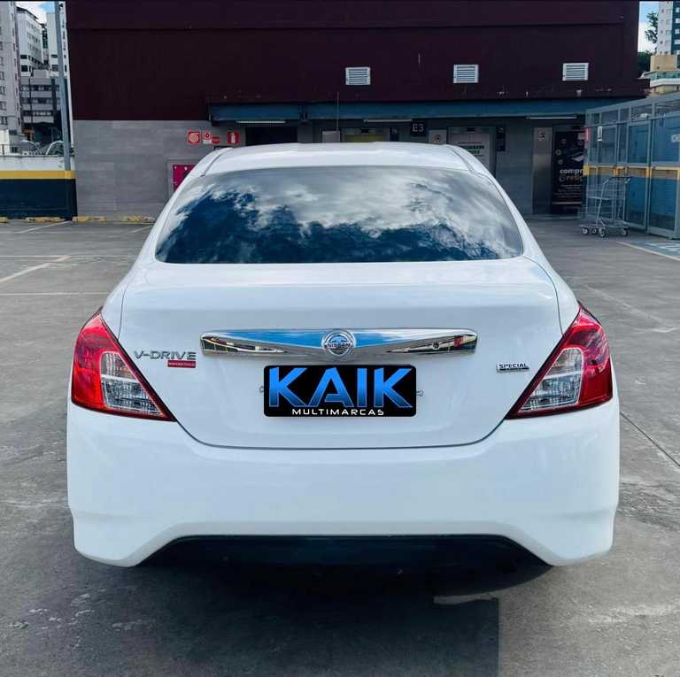 alt=