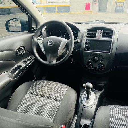 Versa 1.6 16V V-Drive Special Edition CVT (Flex)