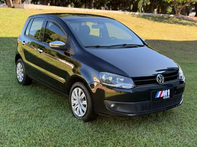 Carro Volkswagen Fox 2013 1.0 TEC (Flex) 2p