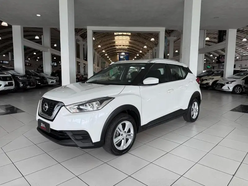 Nissan Kicks 1.6 S (Flex)