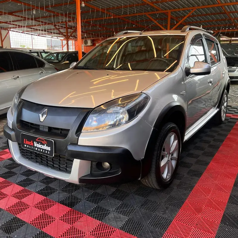 Renault Sandero Stepway 1.6 16V Hi-Flex (aut)