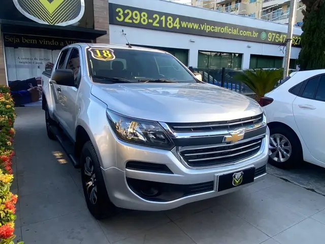 Carro Chevrolet S10 Cabine Dupla 2018 S10 2.8 CTDI LS 4WD (Cabine Dupla)