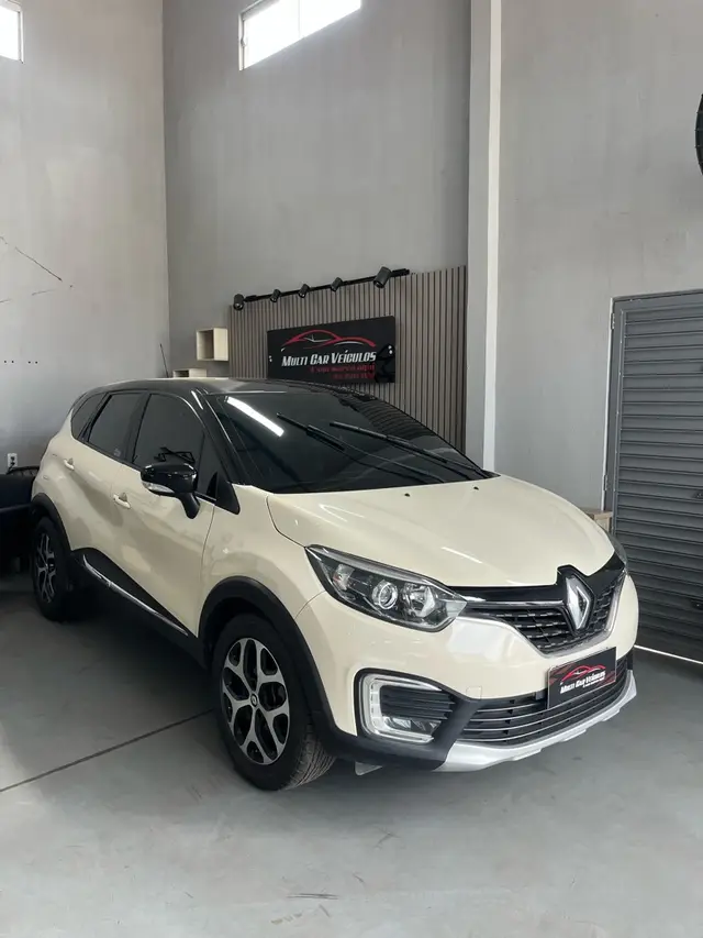 Carro Renault Captur 2020 Intense 1.6 16v SCe CVT (Flex)