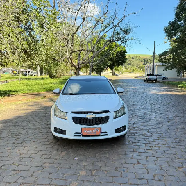 Carro Chevrolet Cruze 2014 LT 1.8 16V Ecotec (Flex)