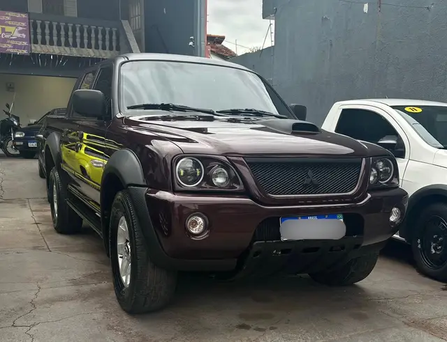 Carro Mitsubishi L200 2005 L 200 Sport HPE 4x4 2.5 (aut) 121cv