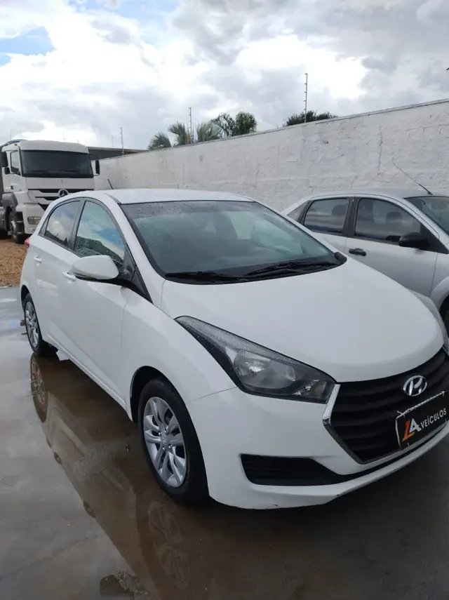 Carro Hyundai HB20 2017 1.0 Comfort blueMedia (Flex)