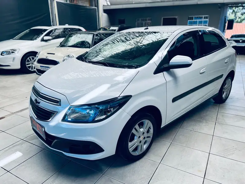 Chevrolet Onix 1.4 LT SPE/4