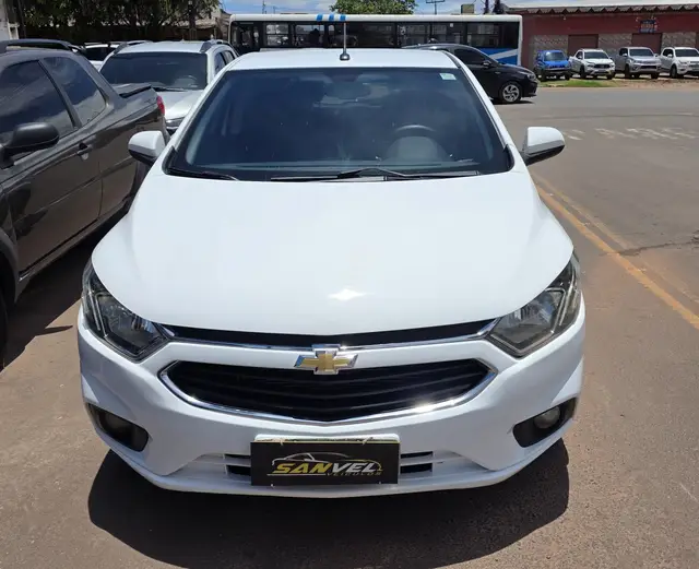 Carro Chevrolet Onix 2017 1.4 LTZ SPE/4 (Aut)