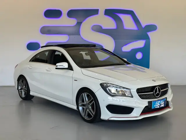 Carro Mercedes-Benz Classe CLA 2016 CLA 250 Sport DCT 4Matic