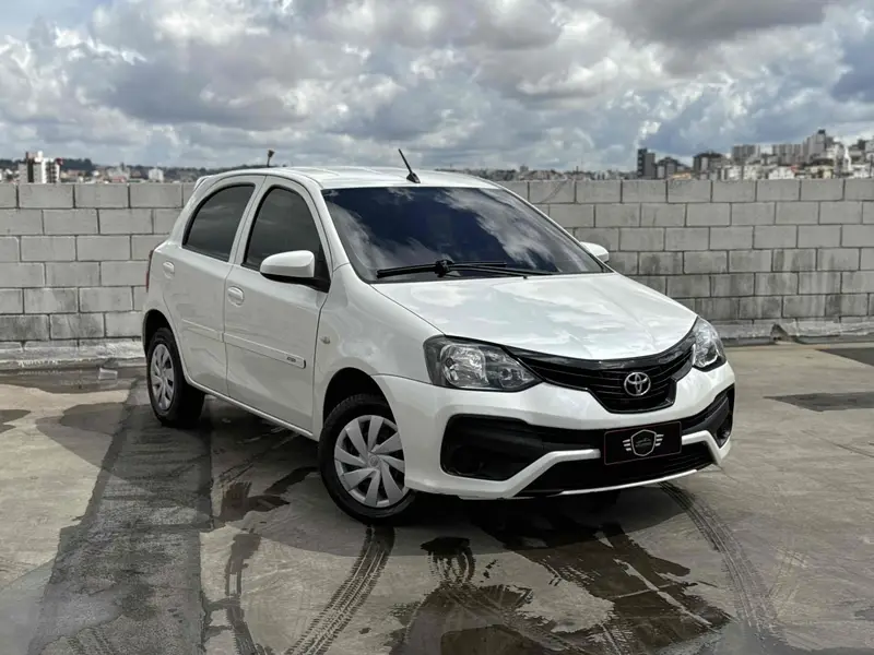 Toyota Etios X 1.3 (Flex)