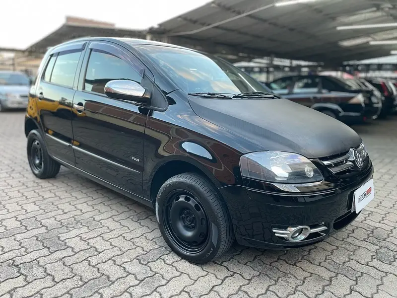 Volkswagen Plus 1.6 8V (Flex) 2p