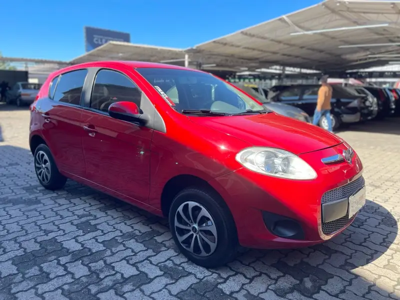 Fiat Attractive 1.0 8V (Flex)