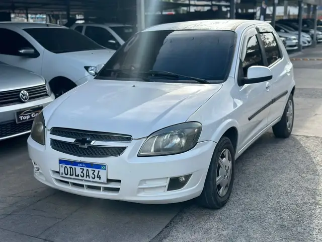 Carro Chevrolet Celta 2013 LT 1.0 (Flex)