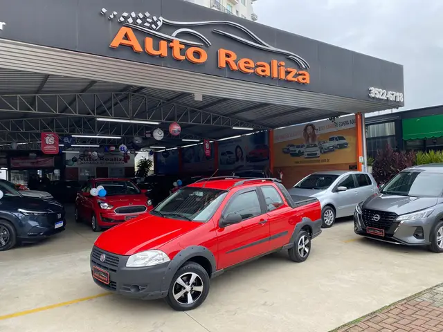 Carro Fiat Strada 2013 Working 1.4 (Flex) (Cabine Dupla)