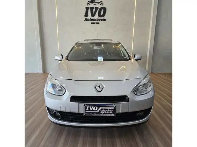 Carro Renault Fluence 2011 2.0 16V Privilege (Aut) (Flex)
