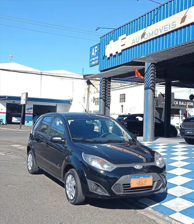 Carro Ford Fiesta Sedan 2014 S 1.0 Rocam (Flex)