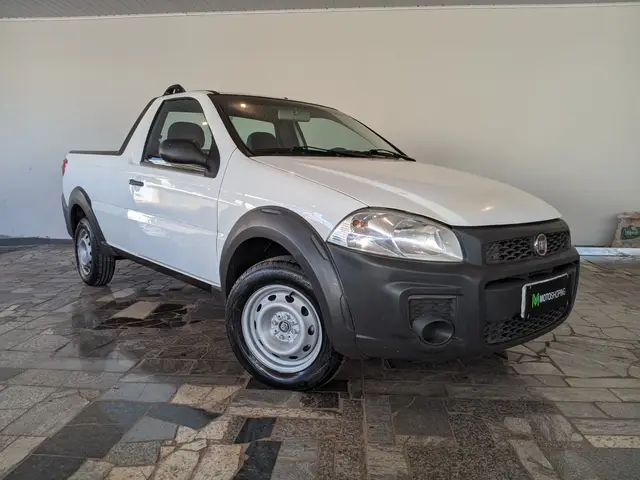 Carro Fiat Strada 2017 Hard Working 1.4 (Flex) (Cabine Simples)