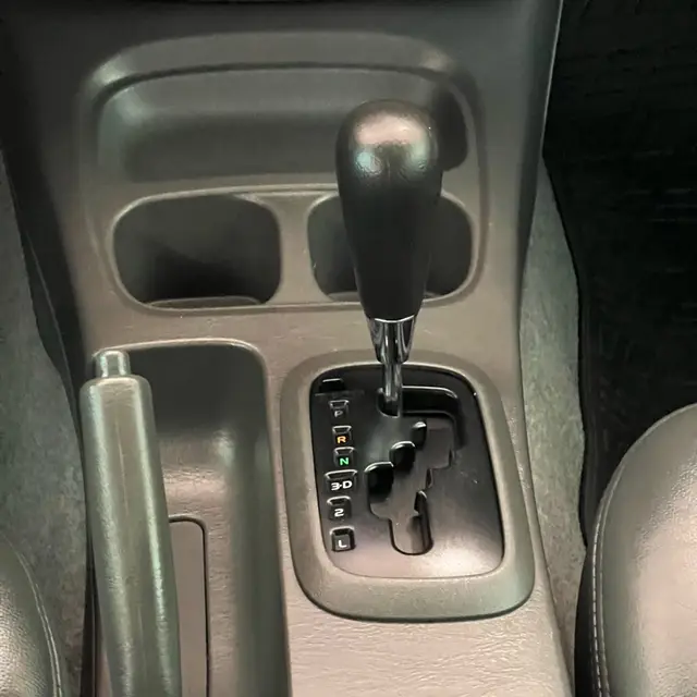 Carro Toyota Hilux Cabine Dupla 2013 Hilux 2.7 SR CD 4x2 (Flex) (Aut)