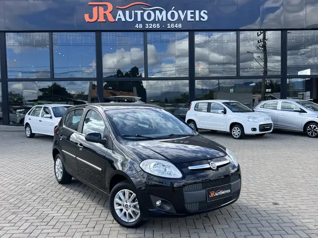Carro Fiat Palio 2012 Attractive 1.0 8V (Flex)