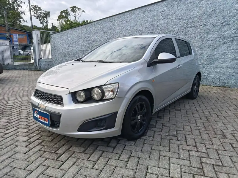 Chevrolet Sonic Hatch LT 1.6