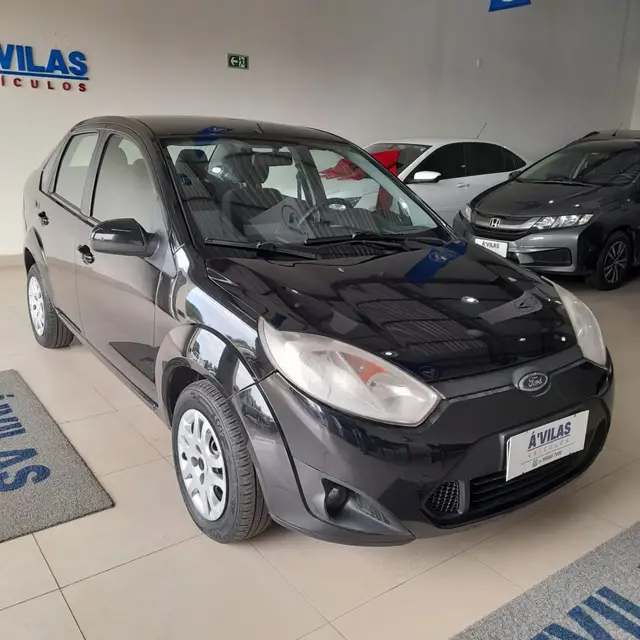 Carro Ford Fiesta Sedan 2011 1.6 (Flex)