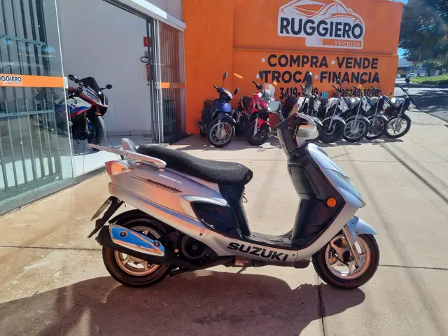Carro Suzuki Burgman 2009 AN 125
