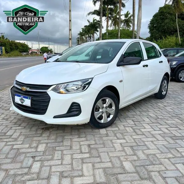 Carro Chevrolet Onix 2021 1.0 (Flex)
