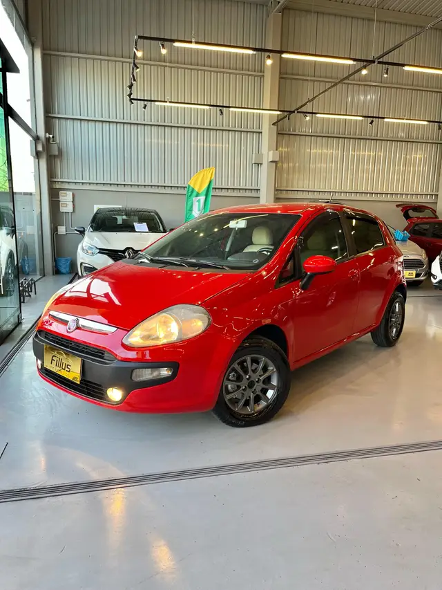 Carro Fiat Punto 2014 Attractive 1.4 (Flex)