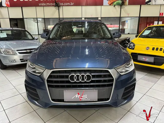 Carro Audi Q3 2017 1.4 TFSI Ambiente S Tronic