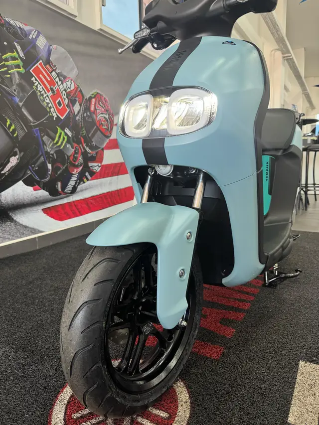Moto Yamaha Neo's 2026 Connected