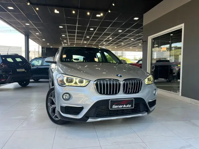 Carro BMW X1 2019 2.0 sDrive20i X-Line ActiveFlex