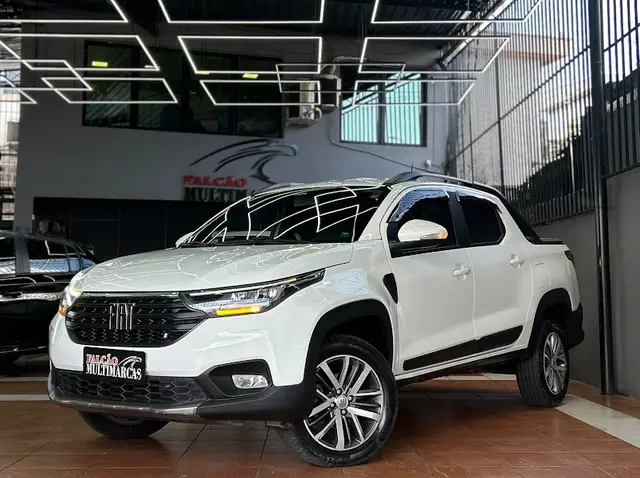 Carro Fiat Strada 2023 Volcano 1.3 CD (Flex)