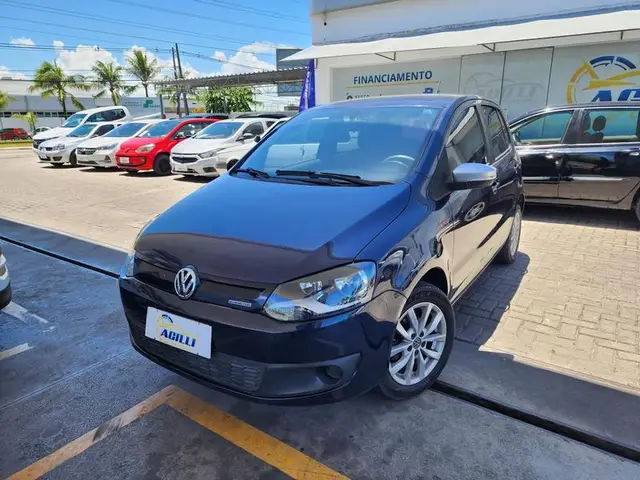 Carro Volkswagen Fox 2014 1.6 VHT Rock in Rio (Flex)
