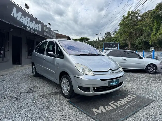 Carro Citroën Xsara Picasso 2009 GLX 1.6 16V (flex)