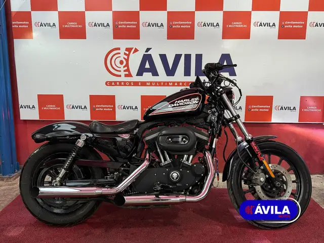 Carro Harley-Davidson Sportster XL 883 2012 Roadster