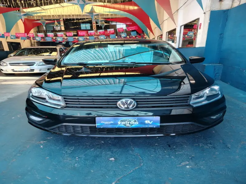Volkswagen Voyage 1.0 MPI (Flex)