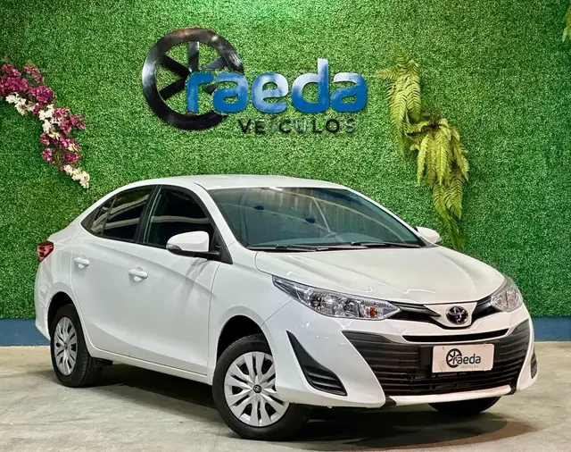 Carro Toyota Yaris Sedan 2020 1.5 XL CVT (Flex)