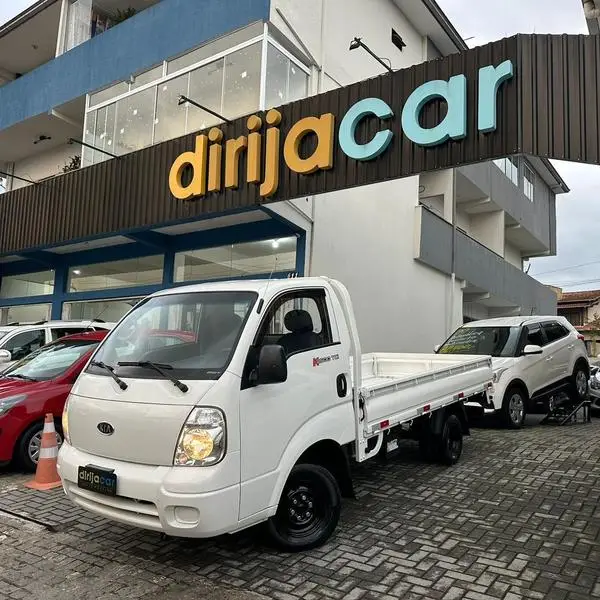 Carro Kia Bongo 2011 K-2500 STD 4x2 RS (cab. simples)