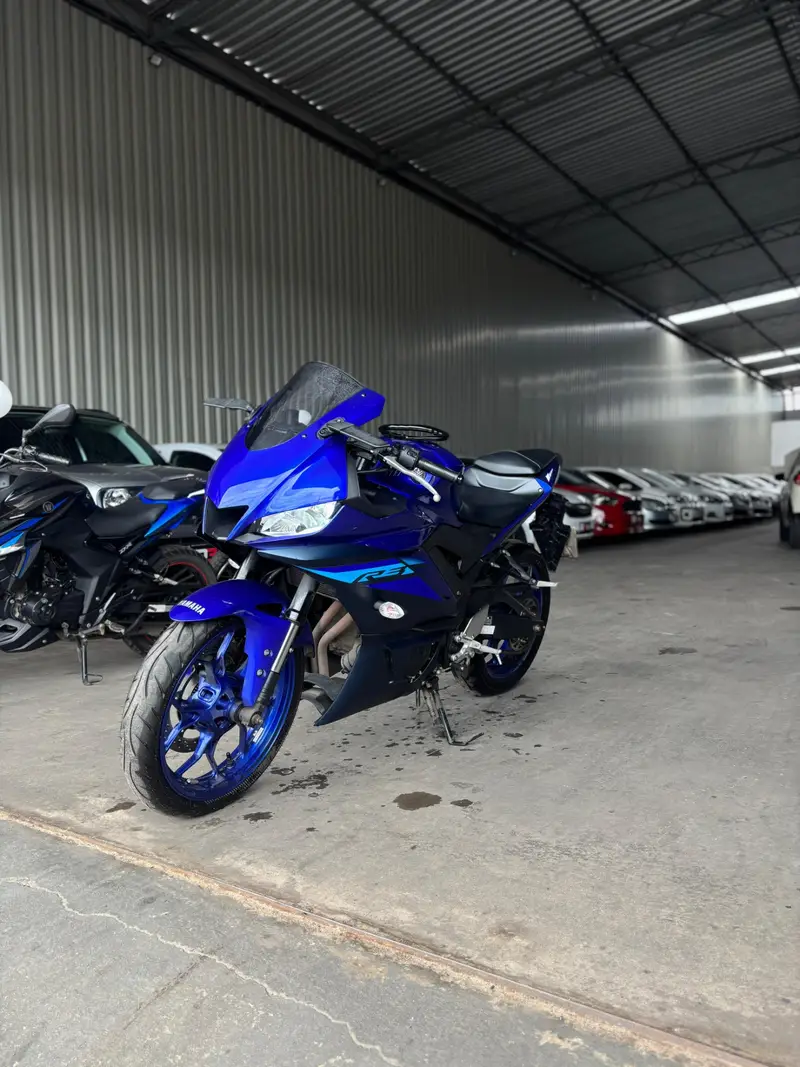 Yamaha YZF R3 ABS