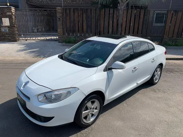 Carro Renault Fluence 2014 2.0 16V Dynamique X-Tronic (Aut) (Flex)