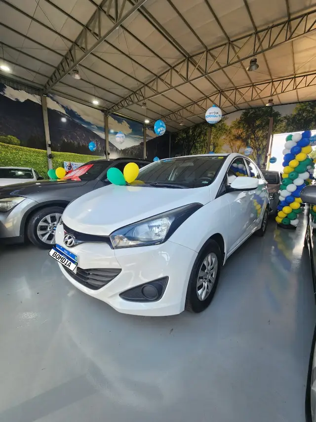 Carro Hyundai HB20S 2015 1.6 Comfort Plus (Flex)