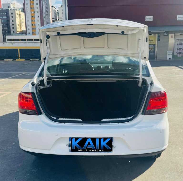 alt=