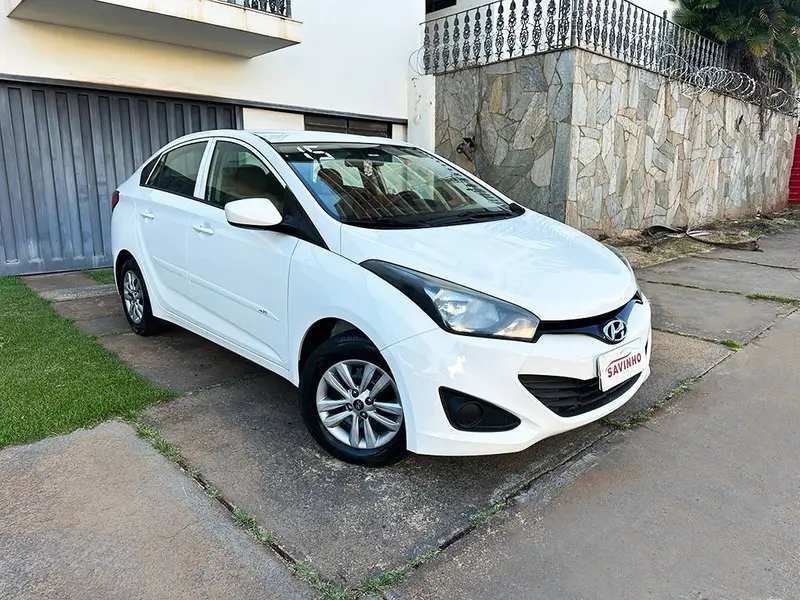 Hyundai HB20S 1.0 Comfort Plus (Flex)