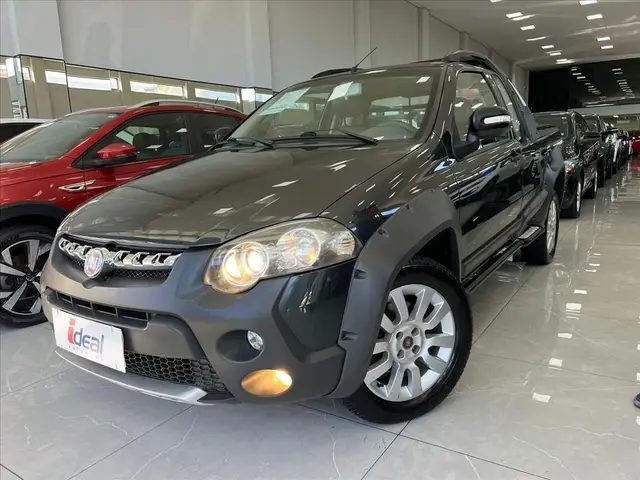 Carro Fiat Strada 2013 Adventure 1.8 16V (Flex) (Cabine Estendida)