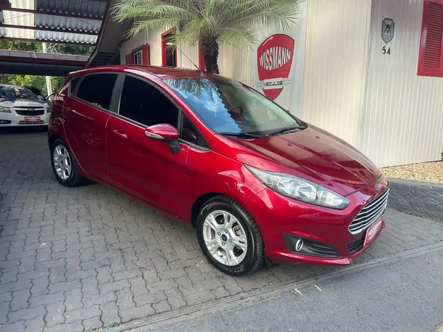 Carro Ford Fiesta Sedan 2017 SEL 1.6