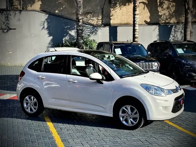 Citroën C3 Attraction 1.2 12V (Flex)