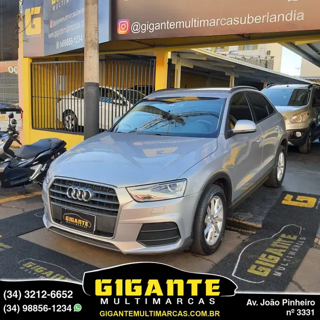 Carro Audi Q3 2018 1.4 TFSI Ambiente S Tronic