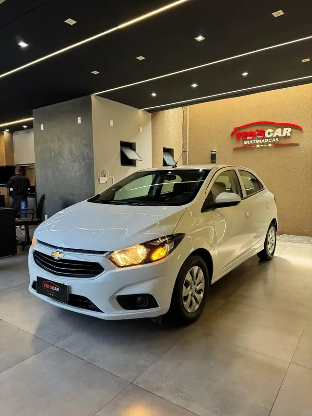 Carro Chevrolet Onix 2018 1.0 LT SPE/4